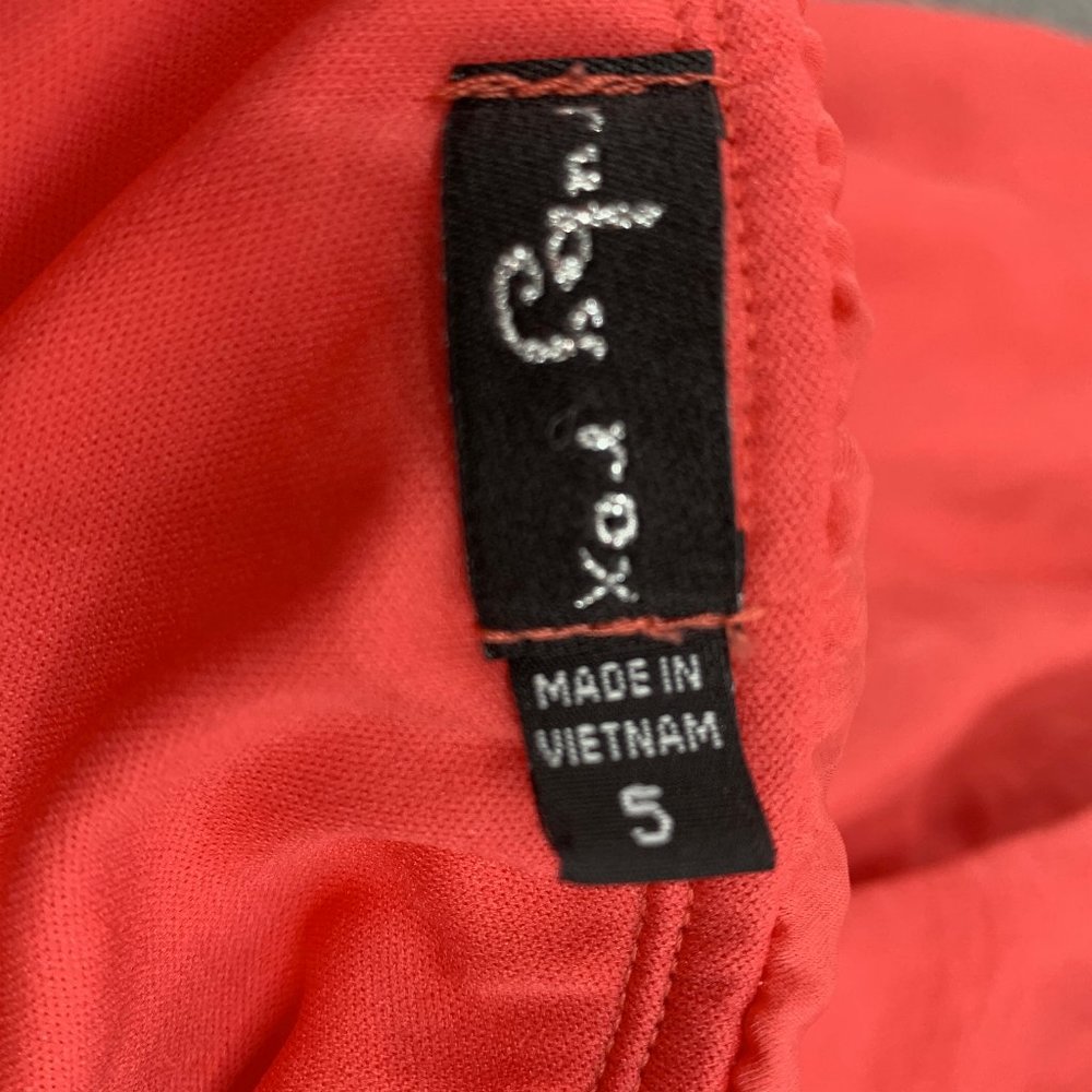 Ruby Rox Bright Coral Strapless Mini Dress Size 5 Pockets Pleated 100% polyester - Picture 5 of 13